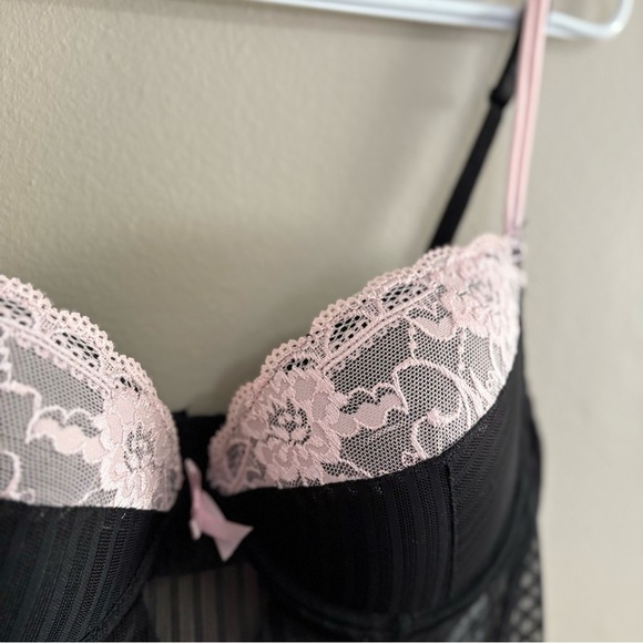 Sophie B Black and Pink Lace Chemise with Padded Cups - Picture 3 of 12